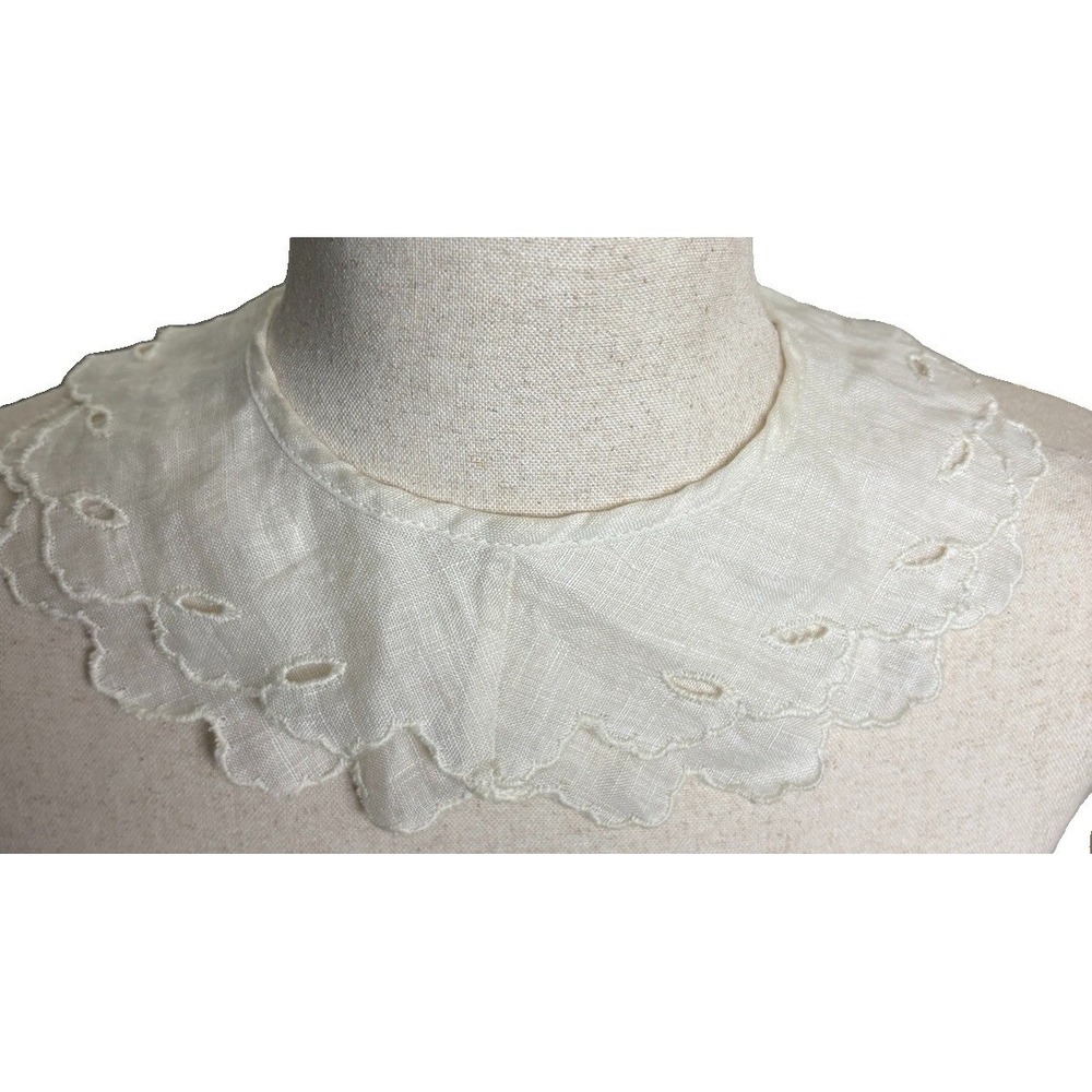 Antique Victorian Linen Lace Collar Ivory Regency